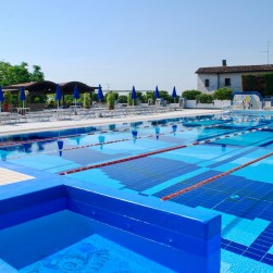 piscina-blu